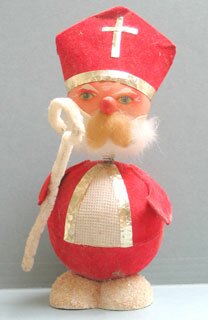 1: In Europe he is called &laquo; Sint Niklaas &raquo;. During the night of December 5th-6th he brings presents. In olden days he rode on a donkey on the rooftops, accompanied by “Zwarte Piet” (black Pete) and came in the house through the chimney. Children put a shoe, slipper or a clog filled with a carrot and a turnip for the donkey in front of the fireplace. 